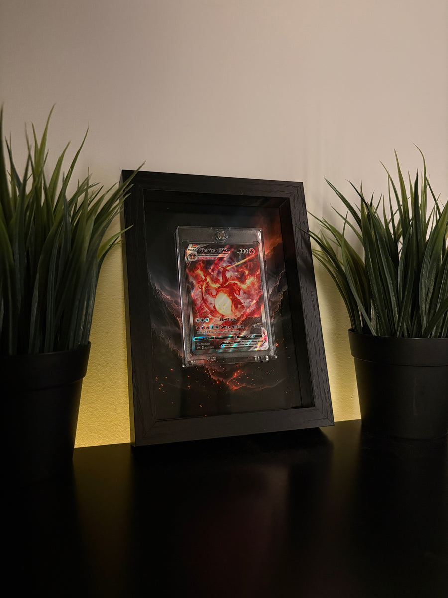Charizard VMax #SWSH261 Premium Shadow Box Display
